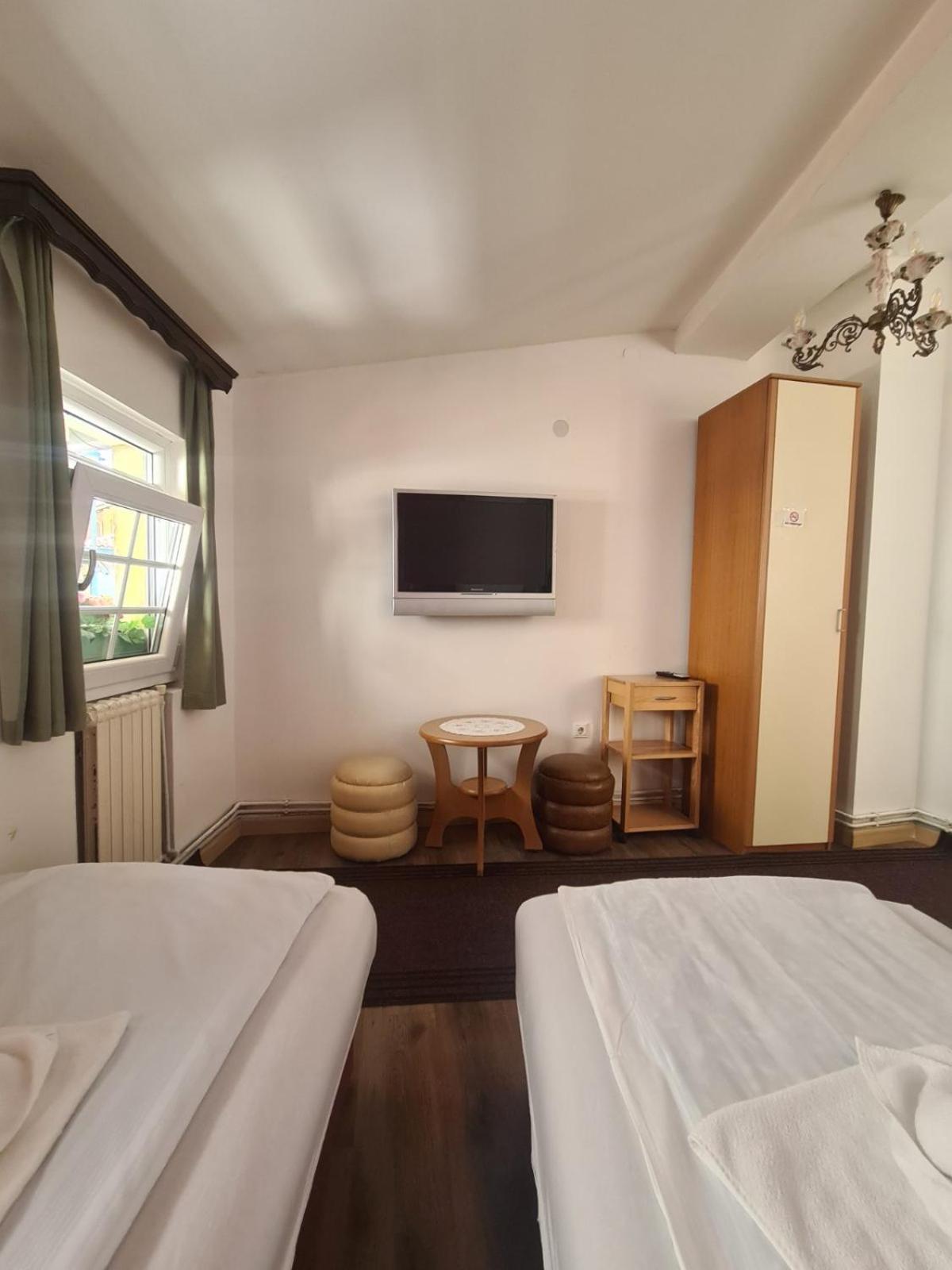 Guesthouse Nia Deluxe Сараево Экстерьер фото