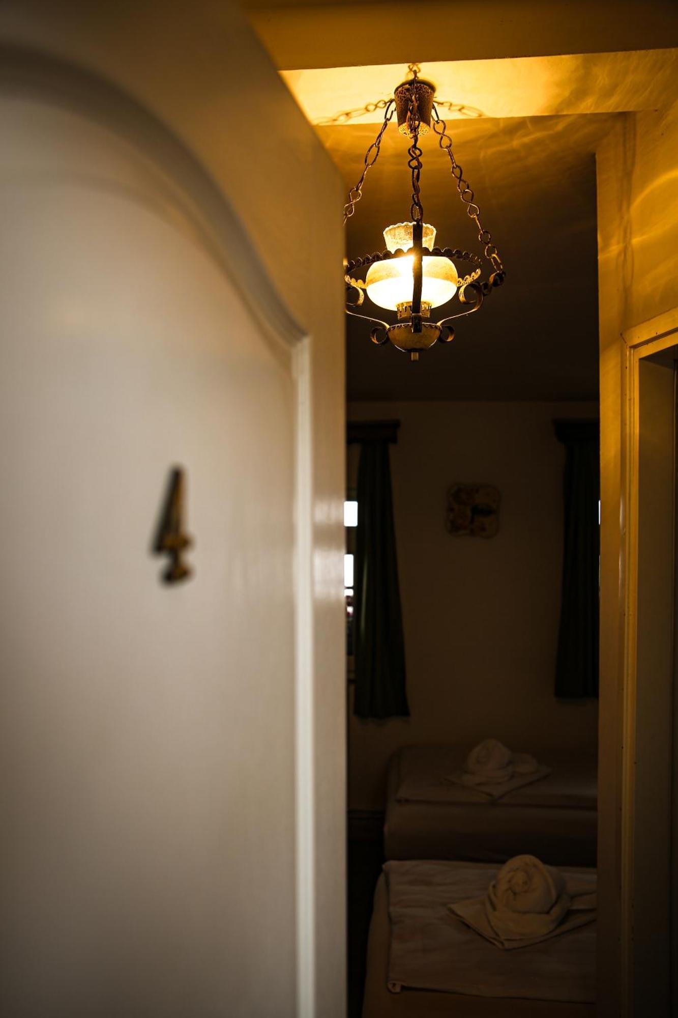 Guesthouse Nia Deluxe Сараево Экстерьер фото