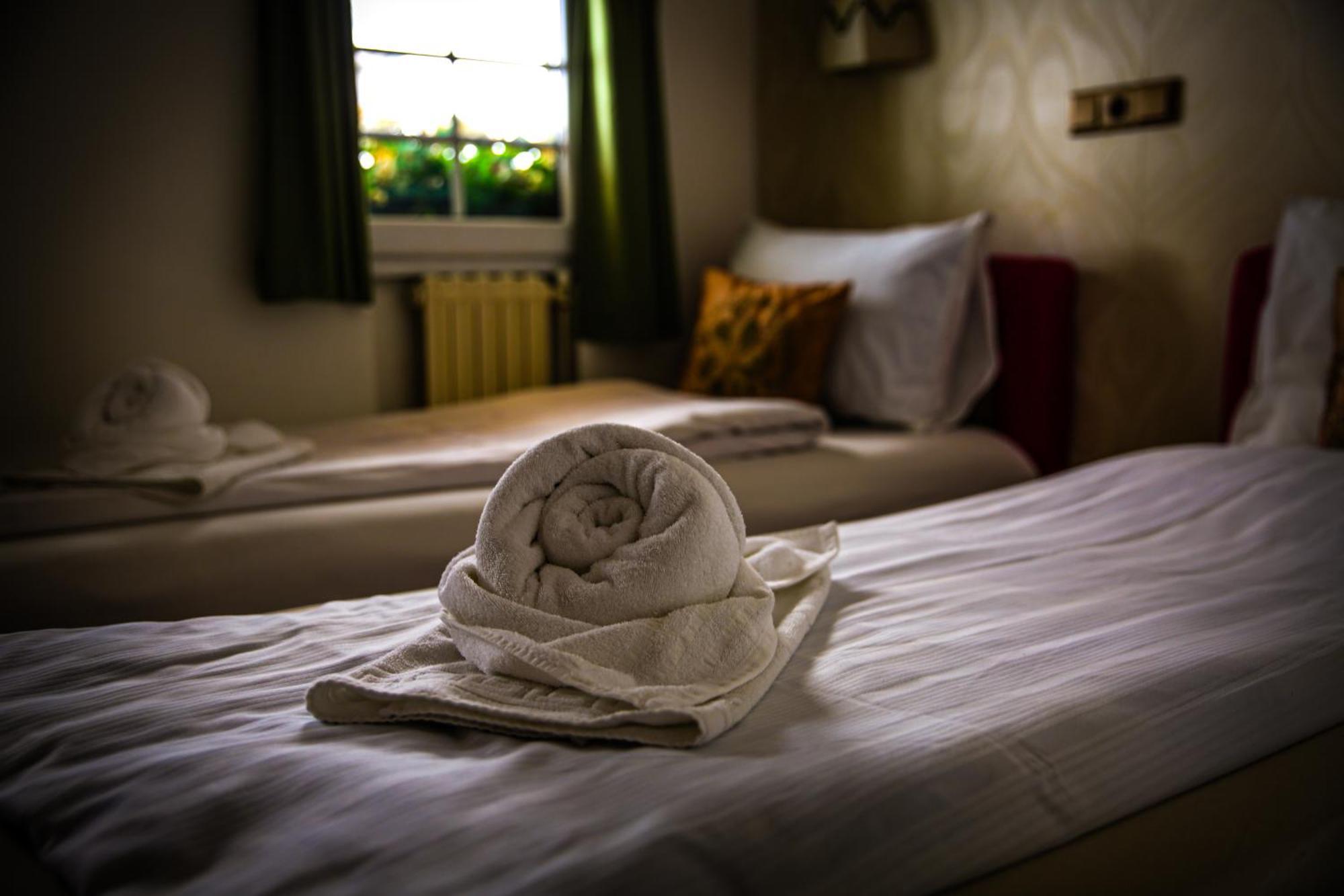 Guesthouse Nia Deluxe Сараево Экстерьер фото
